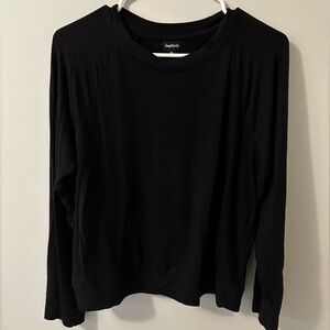GAP Black Top